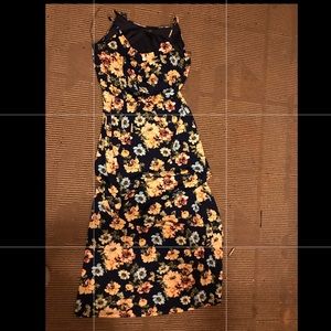 Long flowery dress !